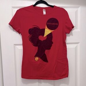 Paramore- XL Graphic Tee